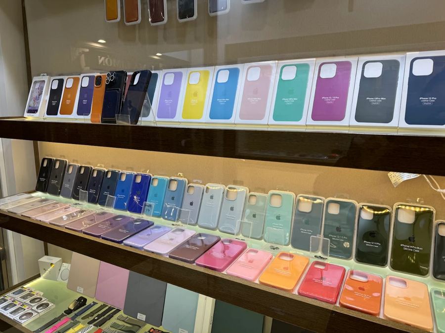 Vitrina de fundas y accesorios para iPhone